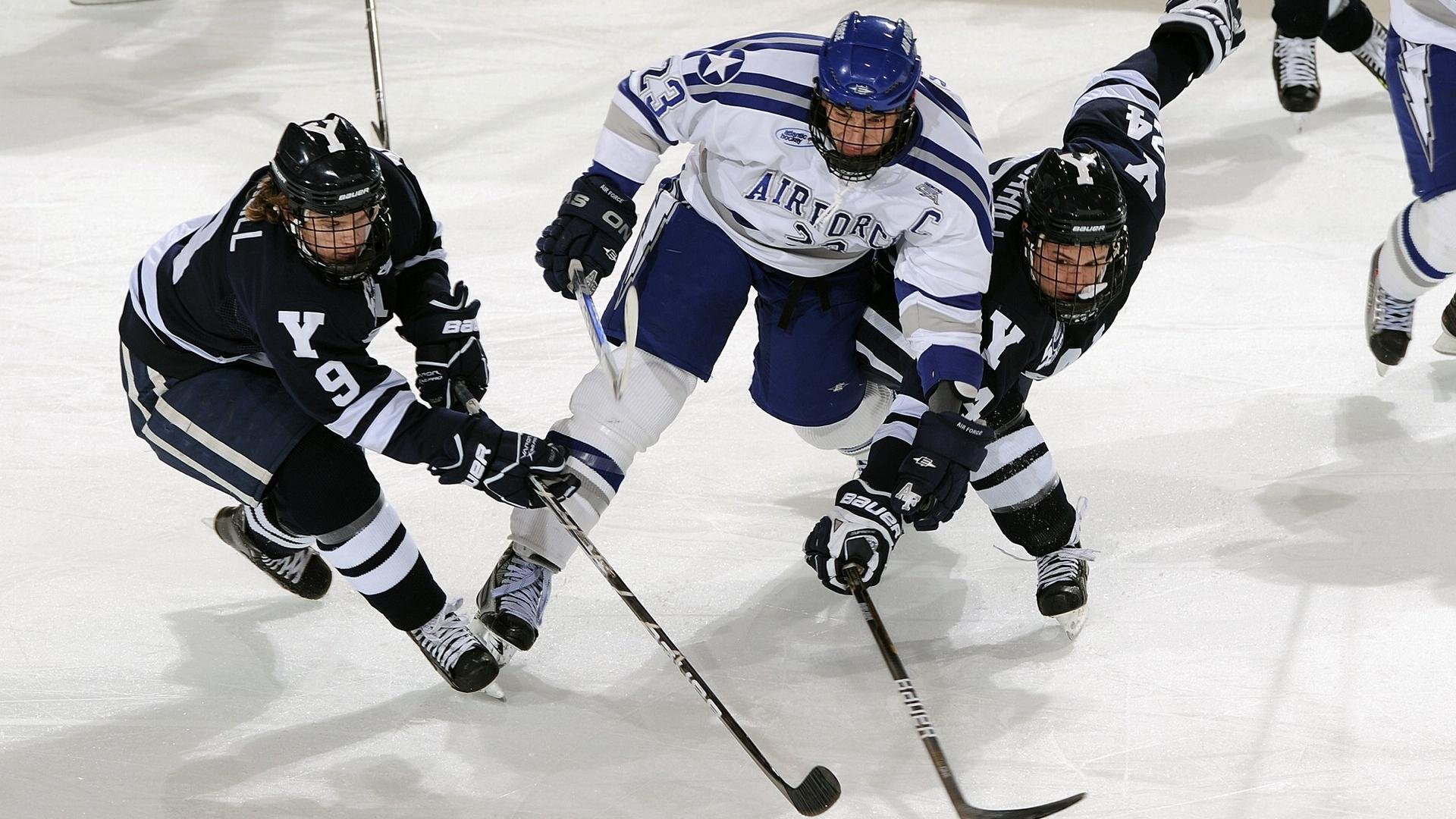西甲球队利用机器学习预测对手战术变化案例，西甲机器人